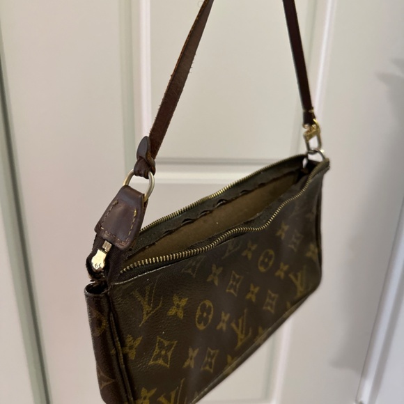 Vintage LV purser - Picture 3 of 6